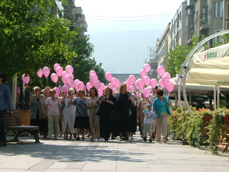 НВО_Животна_искра_-_Кампања_за_подигнување_на_свеста_за_ракот_на_дојка_-_2006